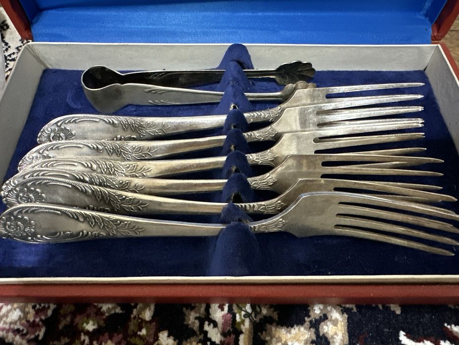 Ложки чайные , вилки , мельхиор , СССР