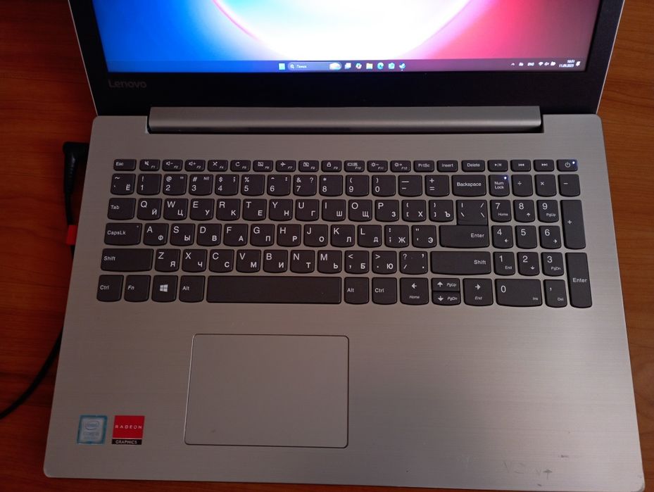 Продам ноутбук рабочая