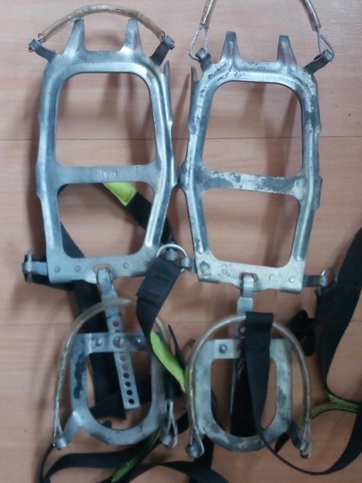 Coltari alpimism/catarare