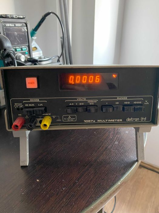 Multimetru Datron 1057a  precizie 0.05% de colectie reconditionat