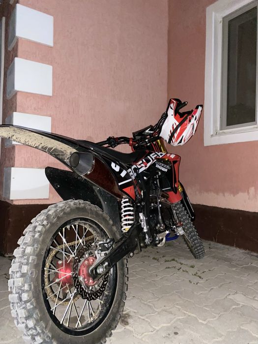 Мотоцикл кросс/эндуро ular f7 250