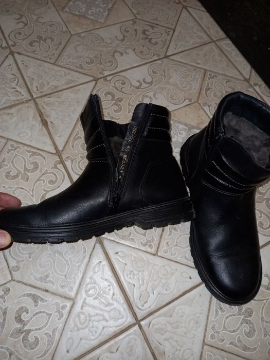 Продам  зимние сапоги