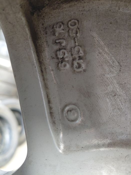 5×114,3-16" Дачия Дъстър Ал.джанти оригинал