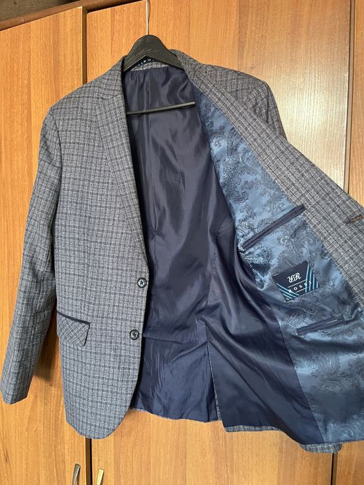 Пиджак серый размер 44-46