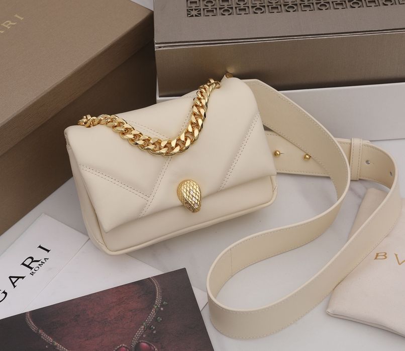 Geanta Bvlgari - Bulgari 18 cm crem, tip Premium