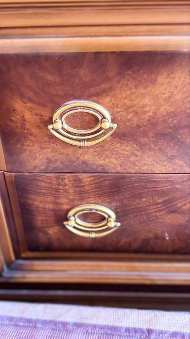 Горка стенка шкаф для зала