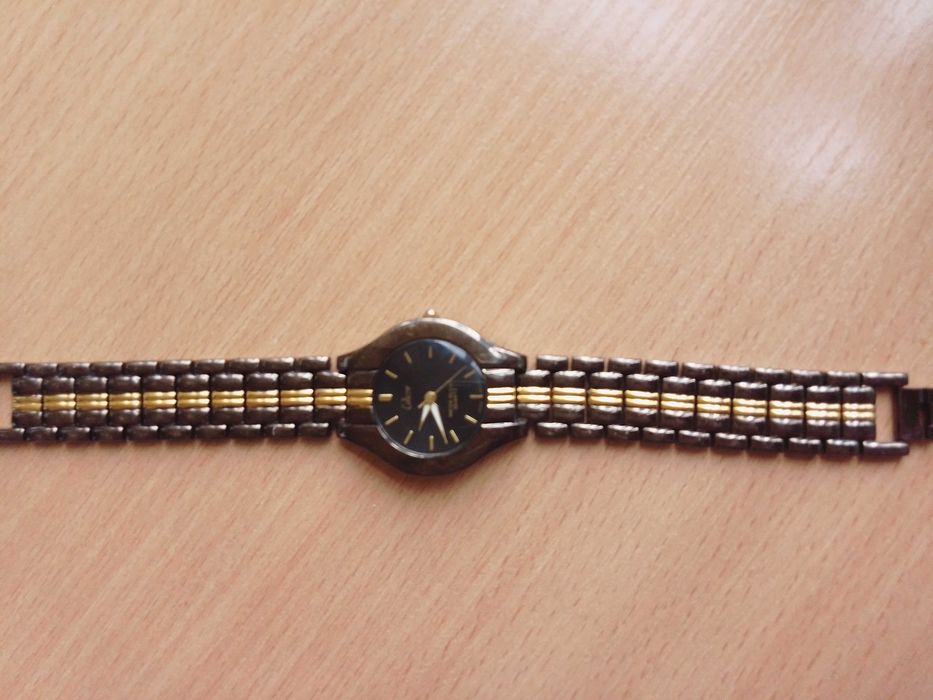 Кварцов часовник