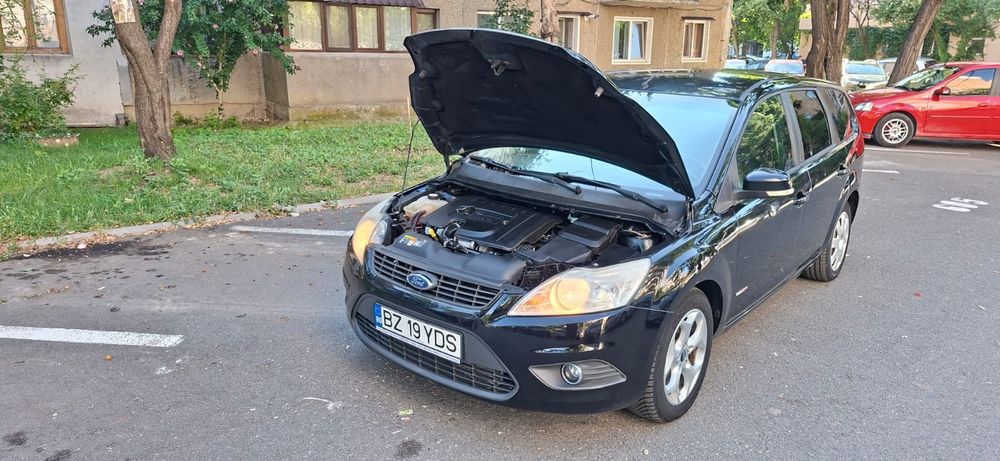 FORD Focus 2010 — imagine 5