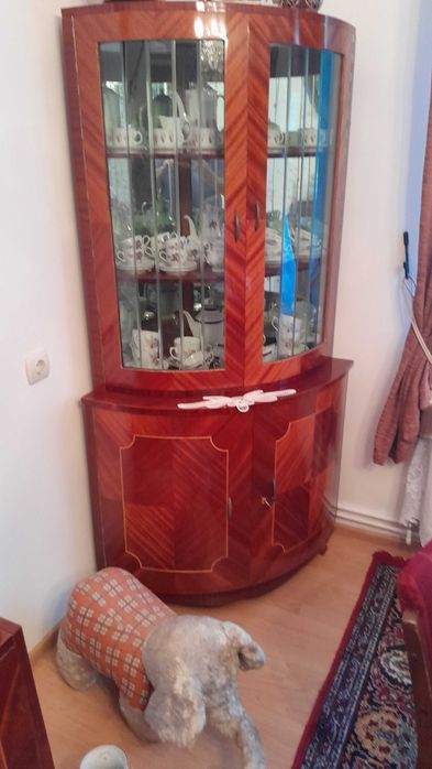 Vind mobila  de SUFRAGERIE din lemn de  CIRES  sau   FAC un  SCHIMB