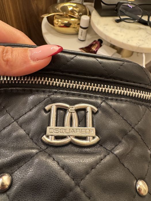 Козметична чанта Dsquared