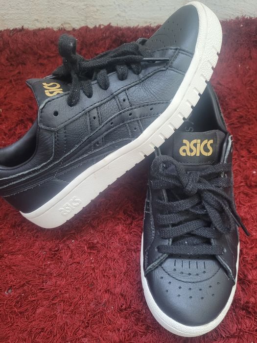 Adidasi dama Asics