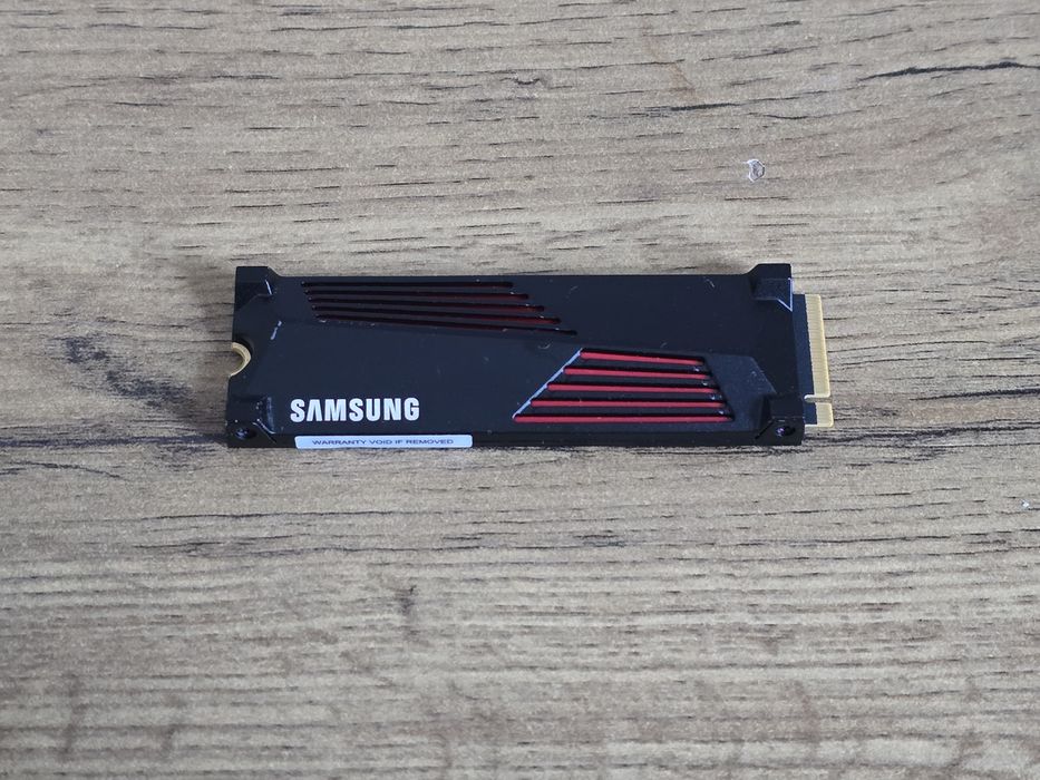 SSD Samsung 990 Pro 2Tb with heatsink