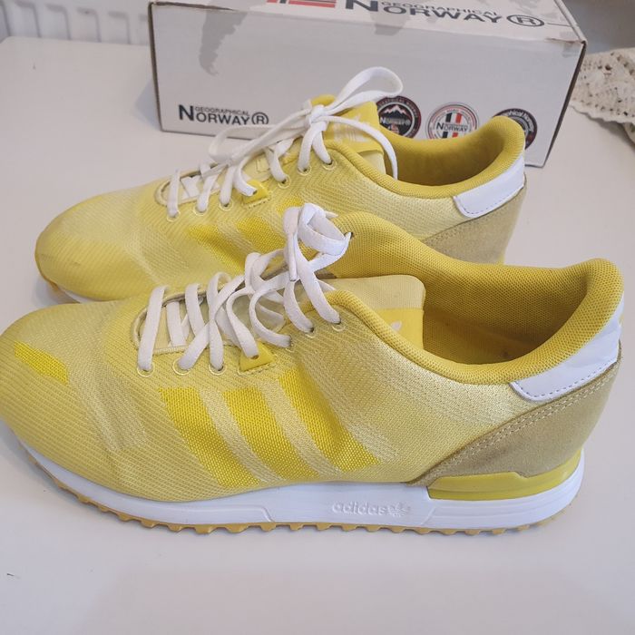 Adidas original mas 42