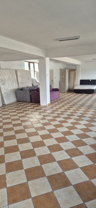 Spatiu de inchiriat