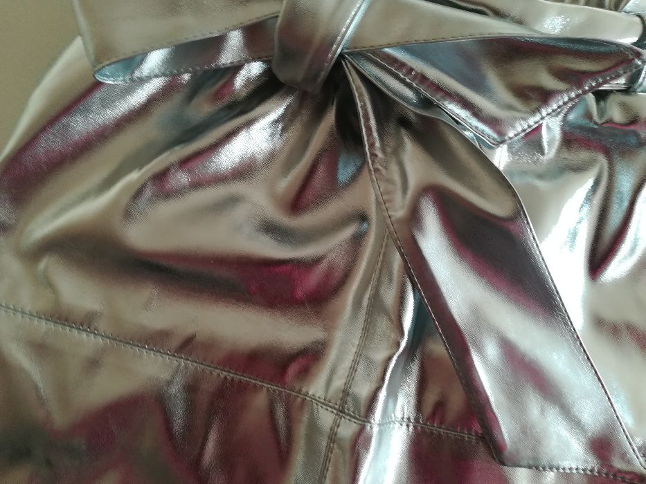 Нова! Сребриста пола от еко кожа