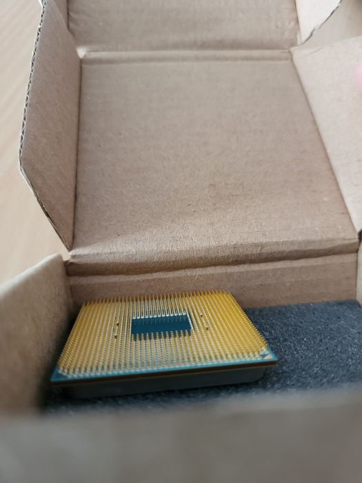 Procesor Ryzen 5 1600 + cooler Wraith