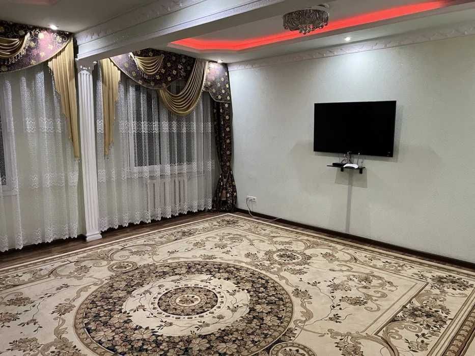 Сдаётся 4х комнатная уютная квартира на Карасу-2 ор.р Академия Милиции