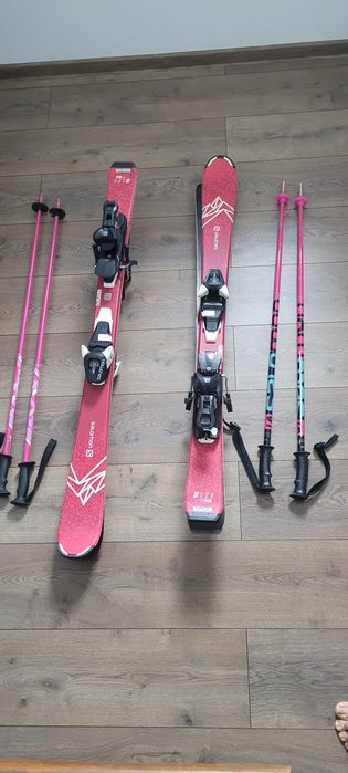 Schiuri Salomon 110 cm+clapari Nordica J3, mar. Mondo 24 (36-37)+casca