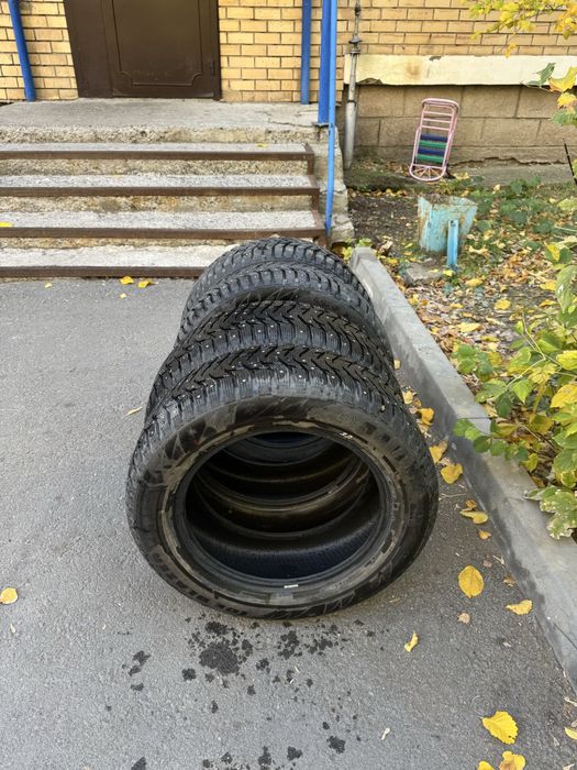 Продам зимние шины