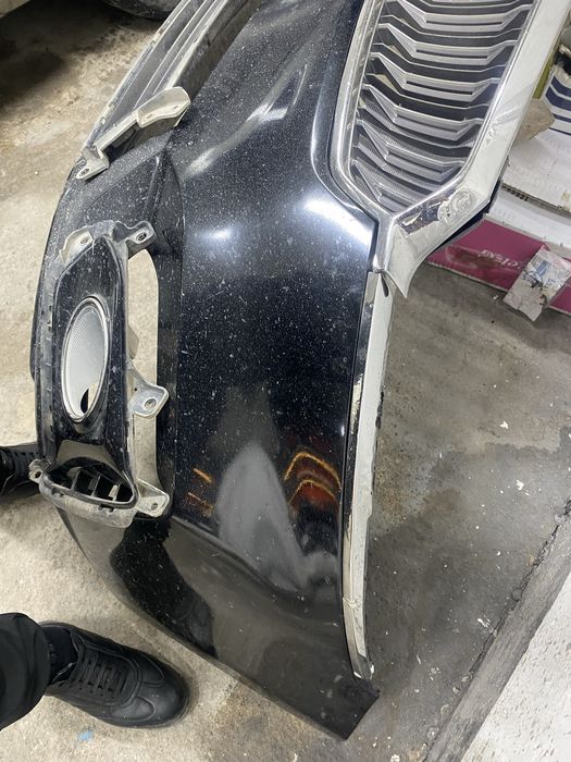 Продам Бампер передный KIA K7 Киа К7