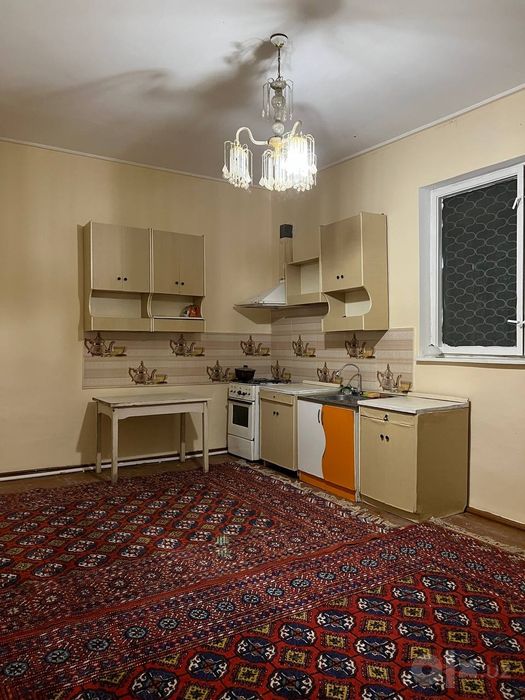 Urganch shahar 300m² xovli joy sotiladi 4xona