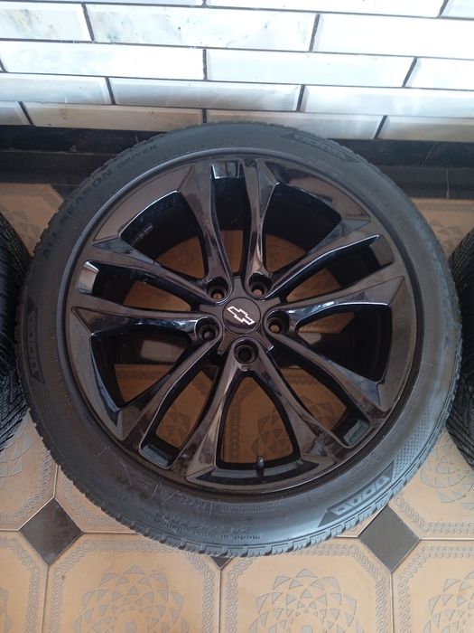 Малибу диска балон сотилади.монза диска хам бор