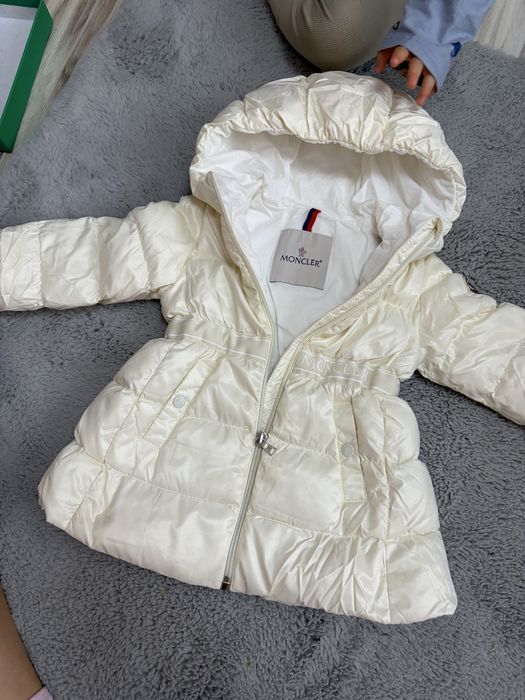 Яке Moncler 86 размер с гъши пух