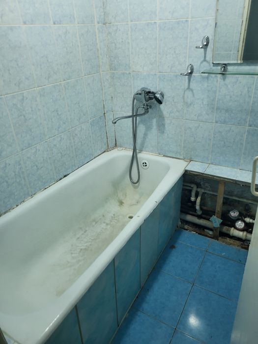 Аренда коракамиш 2.хонали  фаргона макро йулни юзида жойлашган