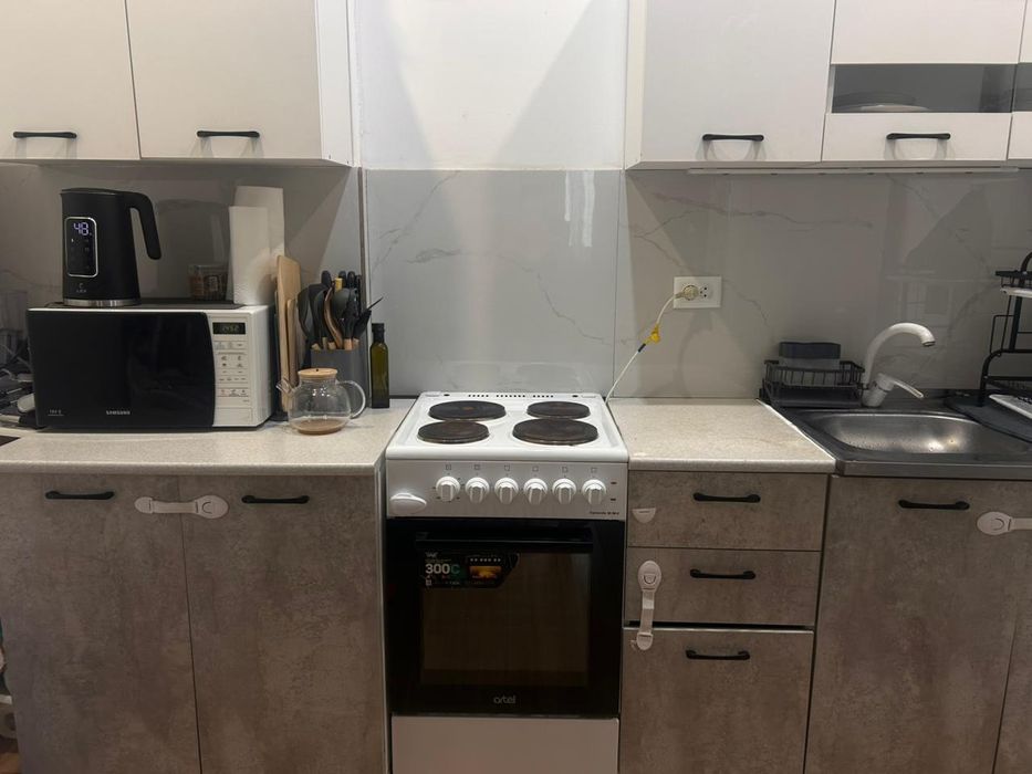 Продам кухонный гарнитур