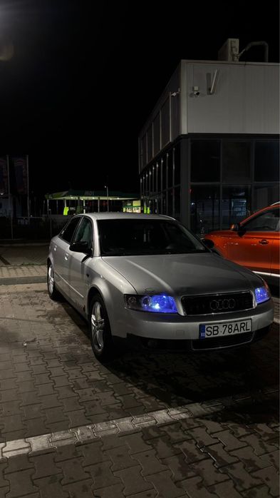 AUDI A4 2003 — imagine 2