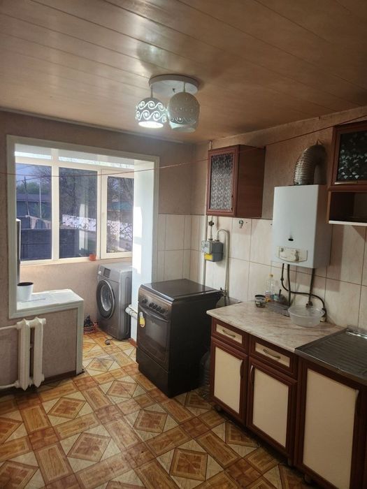 Продается квартира  Саниф, Саниев, за  ТТЗ автостанции  1/2/3