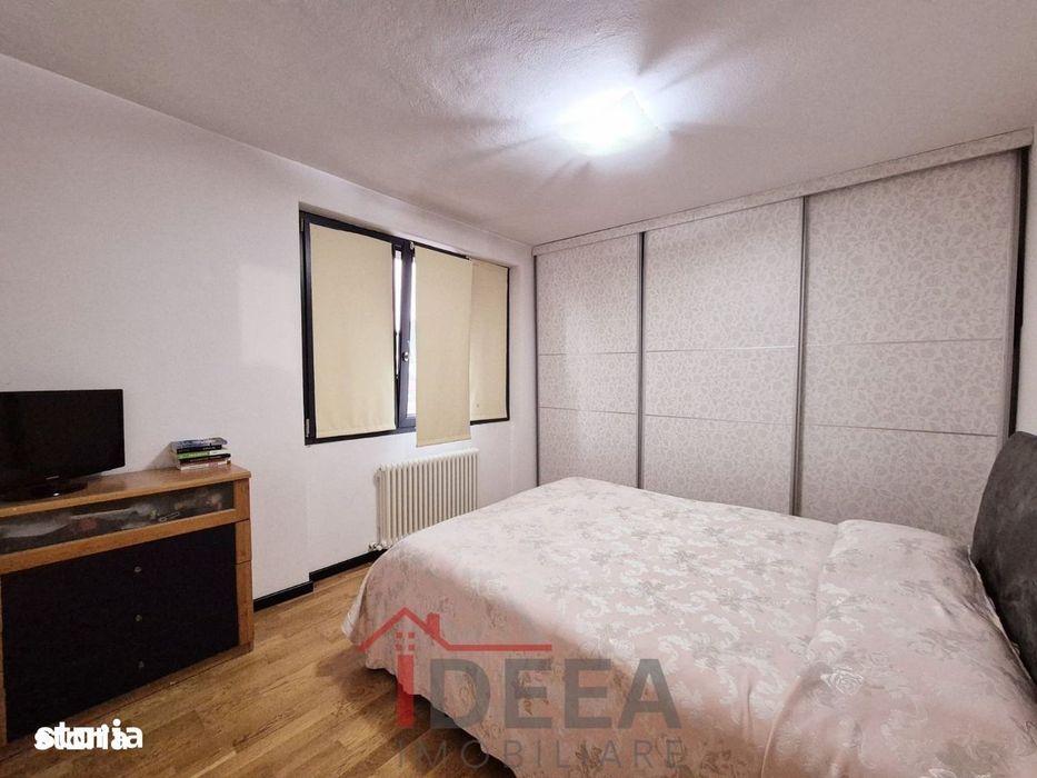 Apartament cu 3 camere, decomandat, ultracentral