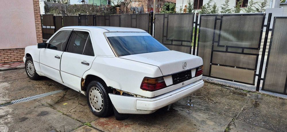 Piese Mercedes w124 200 Diesel, dezmembrari mercedes w124 2litri