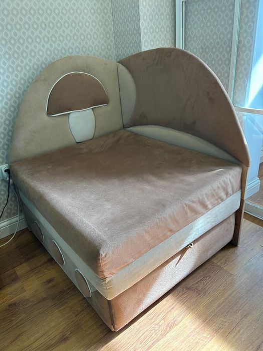 Продам уголок б/у