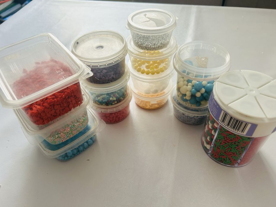 Отдам за шоколадку