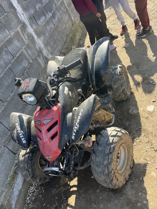 Vand atv 125 cc , pornire la buton 3+R