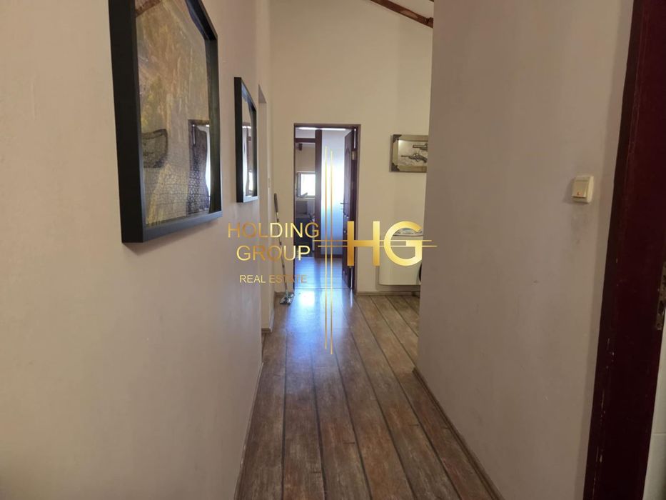 Продава се Къща в с. Звездица, Област Варна - 226 кв.м за 2102 €/кв.м - Снимка #11