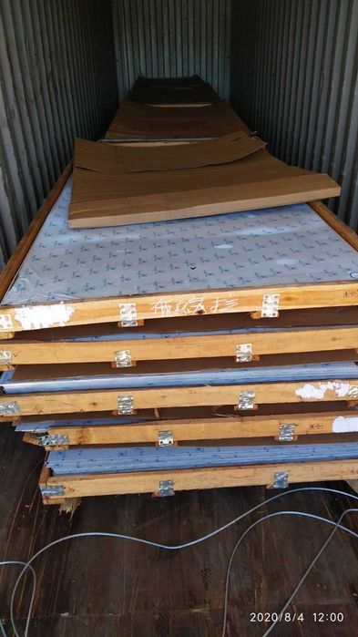 Нержавейка .нержавеюшие листы и трубы