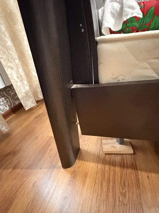 Срочно продам кровать
