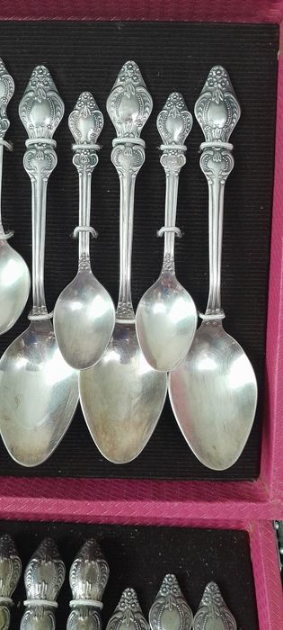 Мельхировый набор столовых принадл СССР