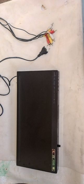 Плеер Blu-ray 3D с караоке и NetCast Premium