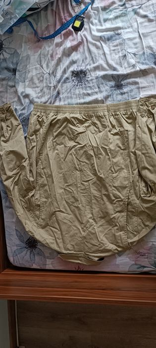 Чисто ново бежово яке Polo стил – модерно и елегантно