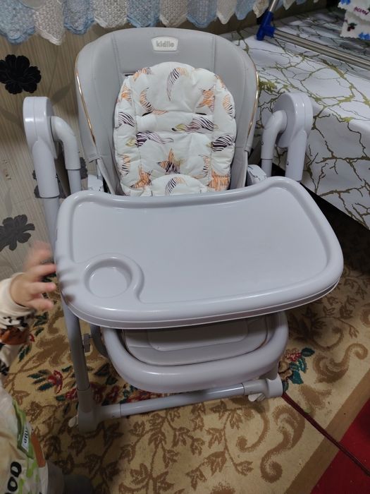 Продается стульчик для кормления