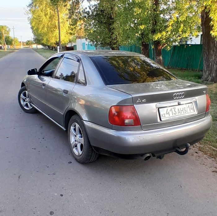 Продам Audi A4 B5 1.8