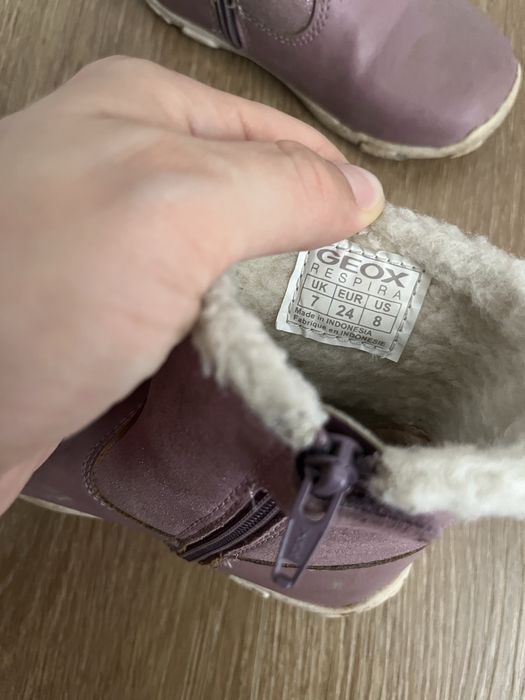 Продаю обувь для девочки