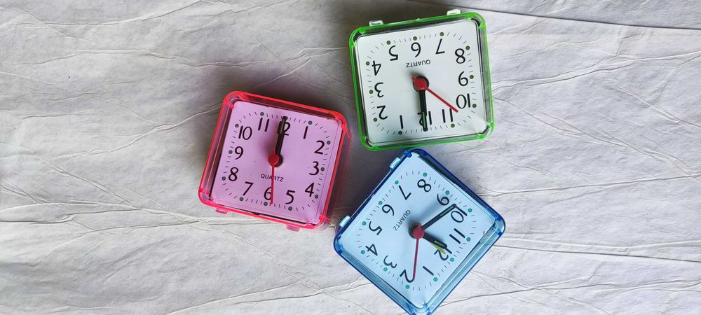 часовници със стрелки