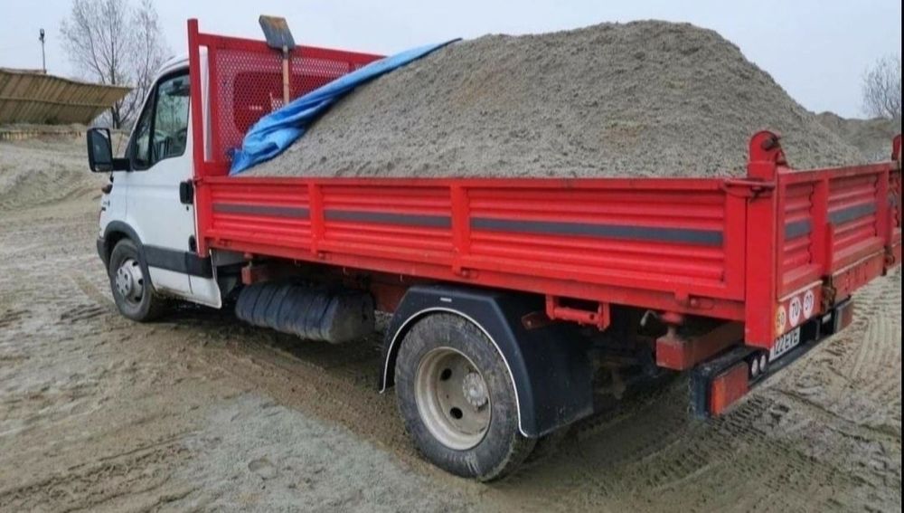 Agregate de balastiera precum: nisip, sort, balastru, piatra etc.