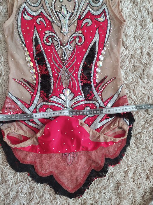 Продам купальник