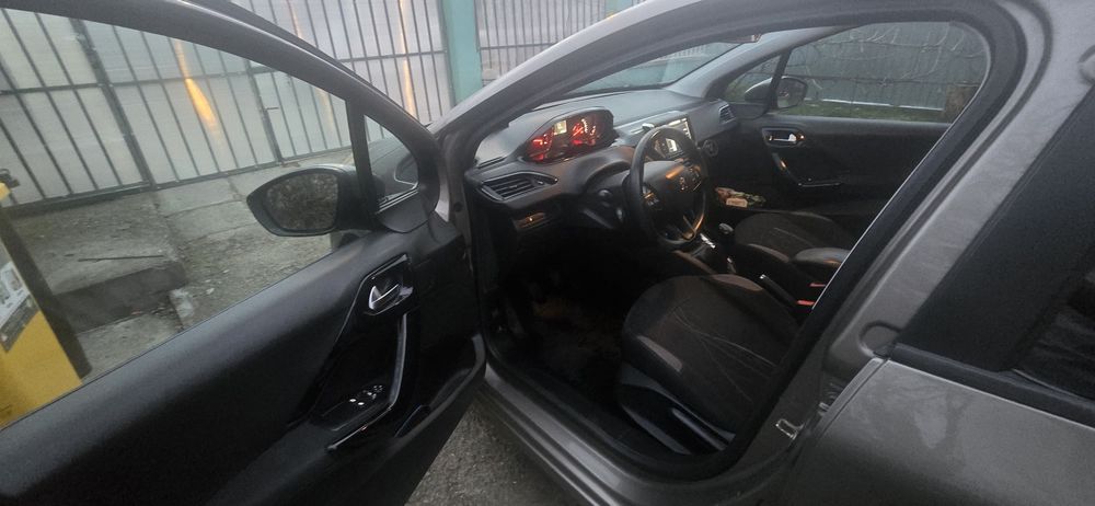 Vand Peugeot 208
