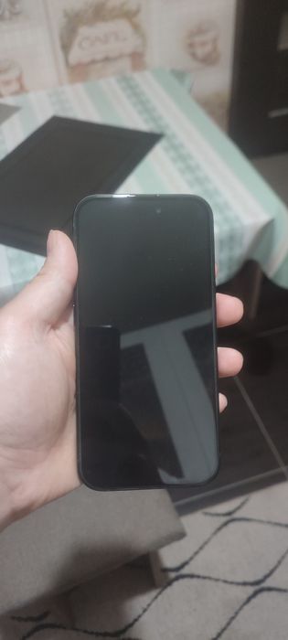 iPhone 15 128g 100% аккумулятор